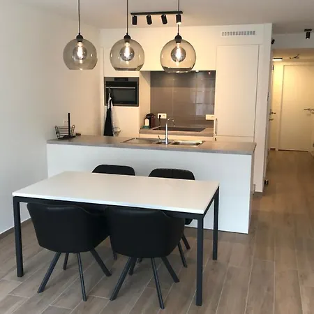 Residentie Capitool Nieuw In Hartje דירה