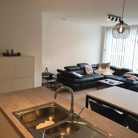 Residentie Capitool Nieuw In Hartje קנוקה-הייסט