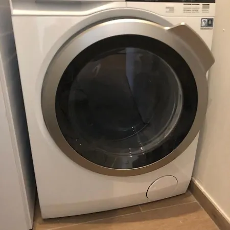 Residentie Capitool Nieuw In Hartje דירה קנוקה-הייסט